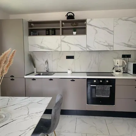 Apartment Near Porec Rosini Buitenkant foto
